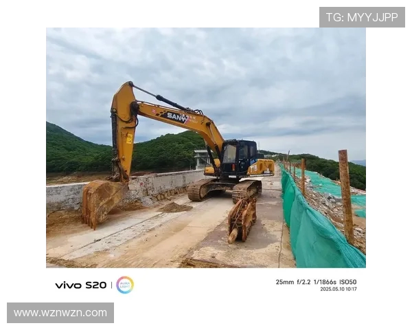 挖掘机工地停放安全位置